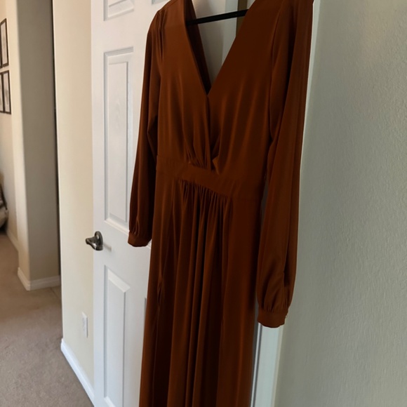 Dress - Picture 3 of 5